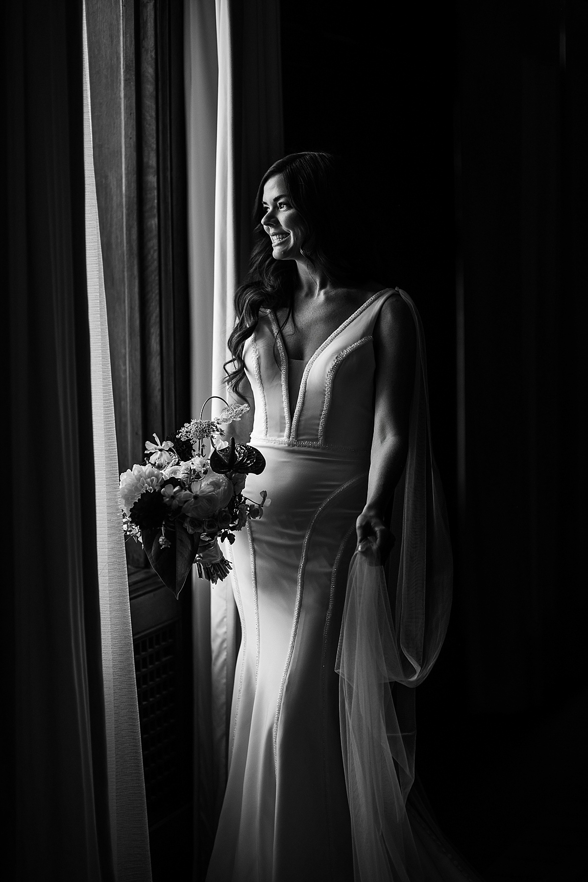 St Louis 21c Museum Hotel Wedding Photo