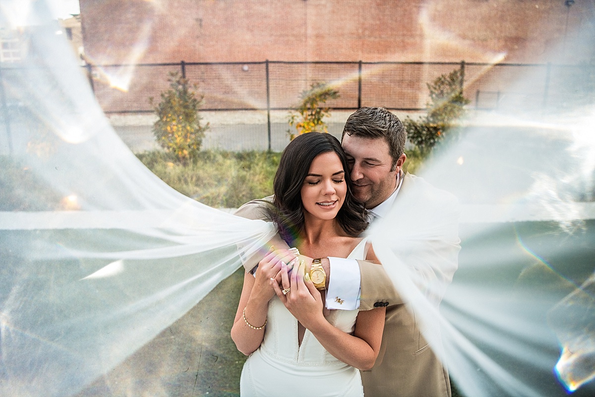 St Louis 21c Museum Hotel Wedding Photo