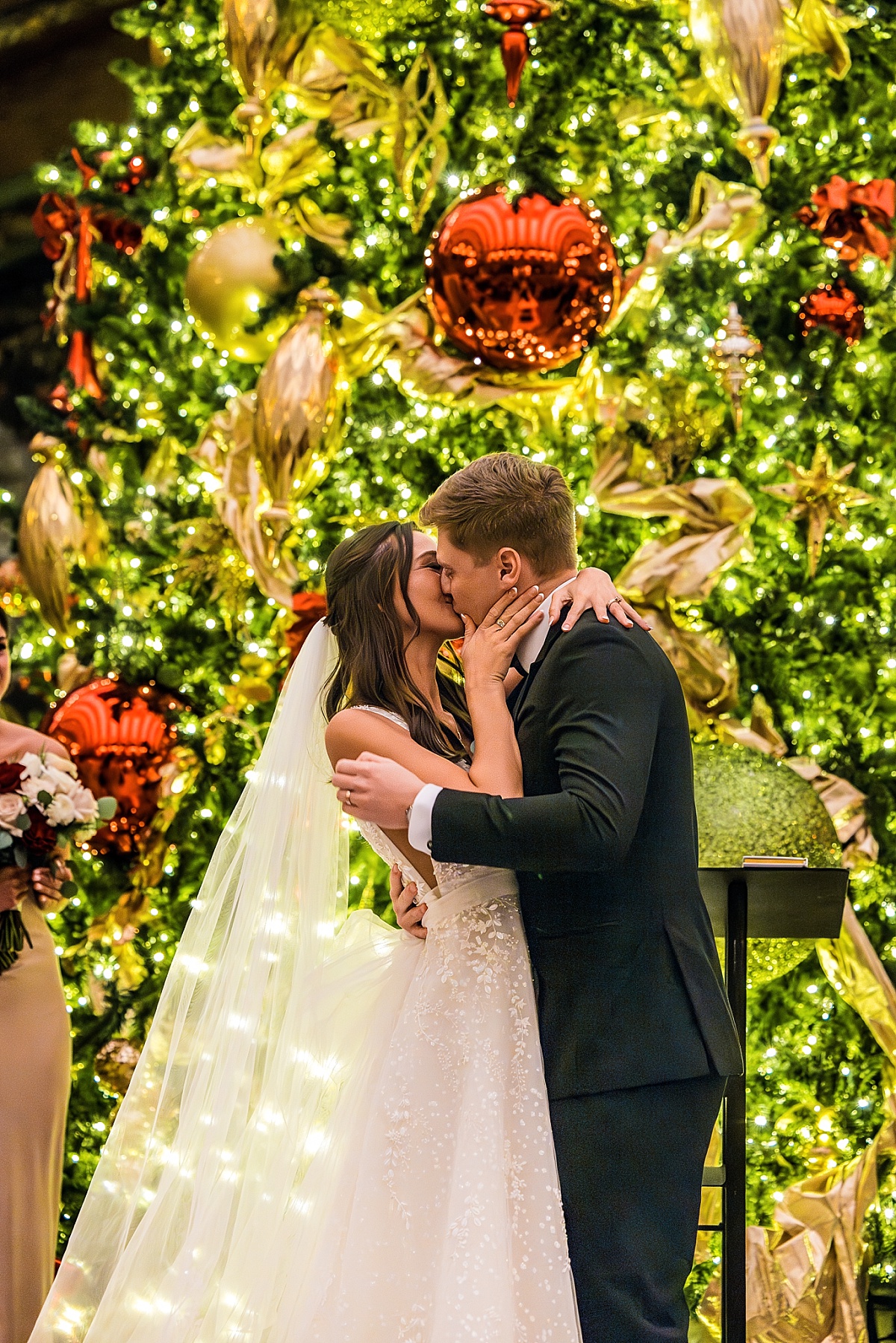 bride and groom kissing in beautiful St. Louis Union Station wedding photo