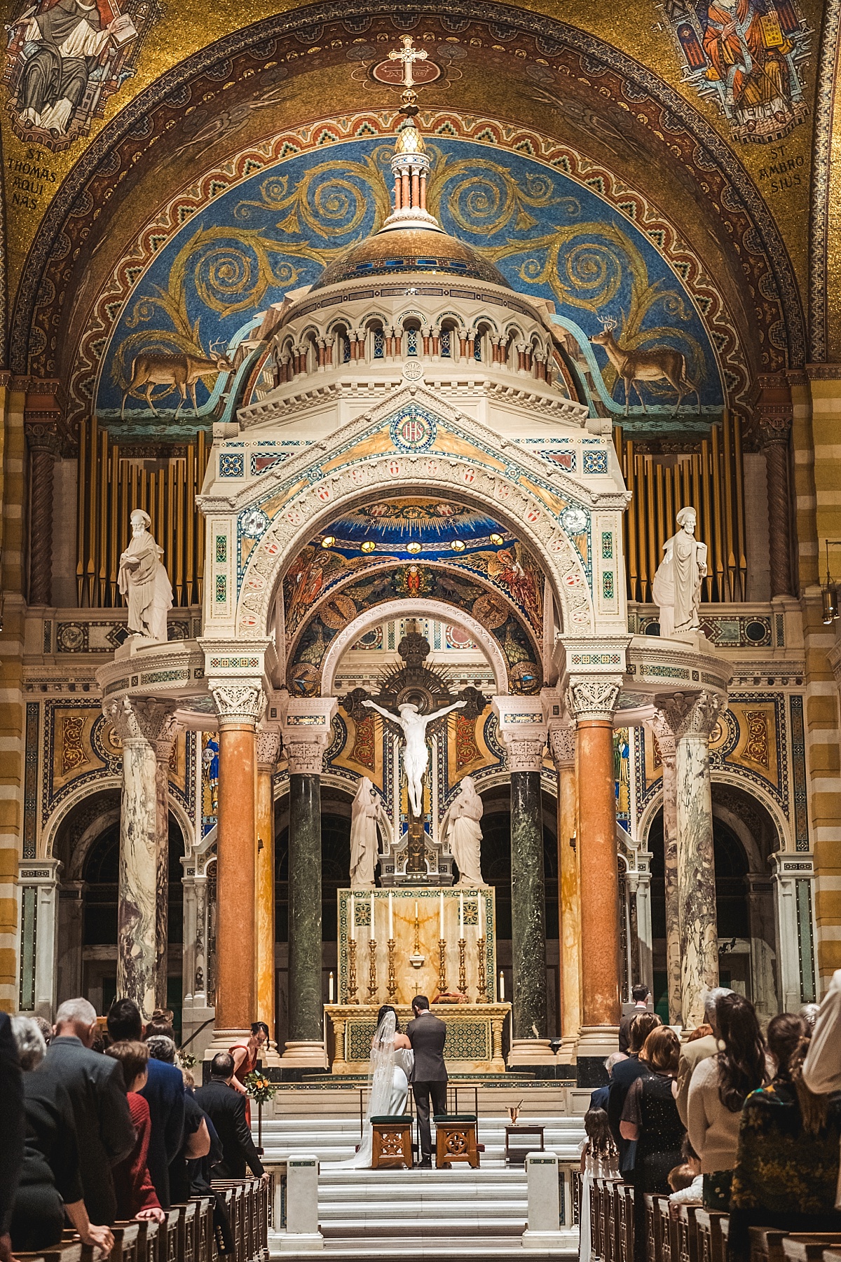 st louis wedding at the cathedral basilica