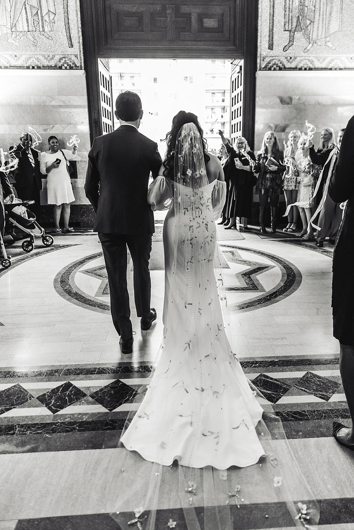 st louis wedding at the cathedral basilica