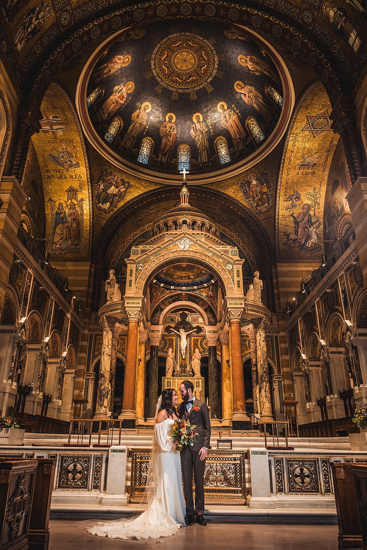 st louis wedding at the cathedral basilica